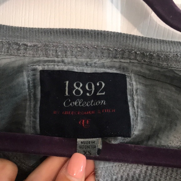 Abercrombie & Fitch waffle long sleeve - Picture 3 of 3